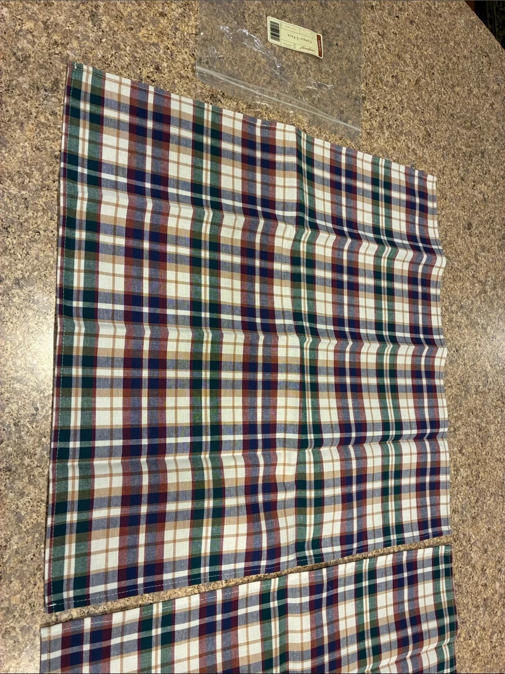 Longaberger Woven Traditions Plaid Cotton Fabric Napkins SMELLS MUSTY